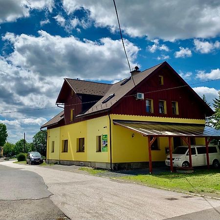Penzion Pod Kaplickou Korenov Bagian luar foto