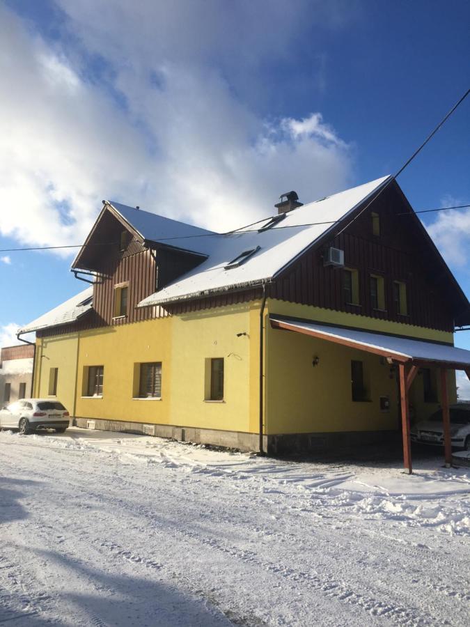 Penzion Pod Kaplickou Korenov Bagian luar foto