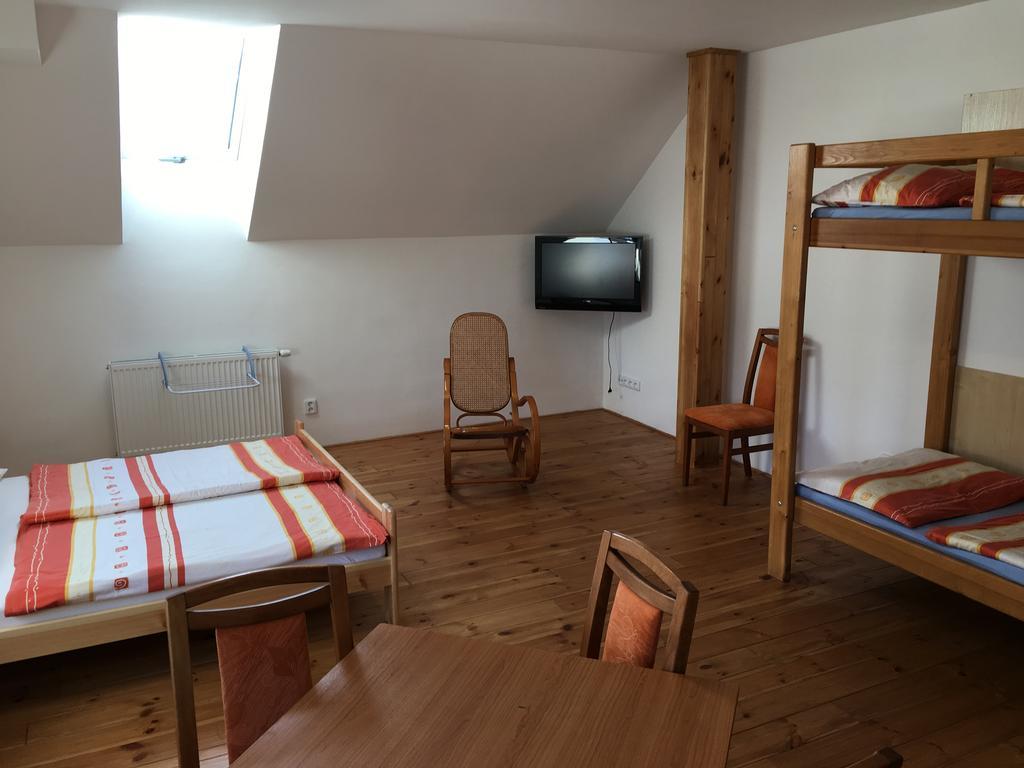 Penzion Pod Kaplickou Korenov Bagian luar foto