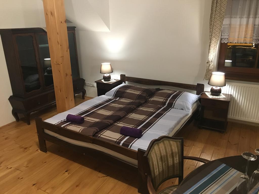 Penzion Pod Kaplickou Korenov Bagian luar foto